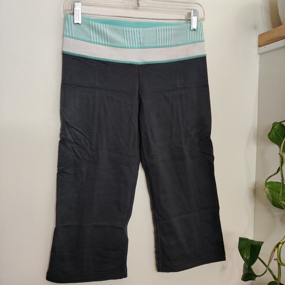 Lululemon Reversible Groove Cropped Wide Leg Pant Leggings Size 6
